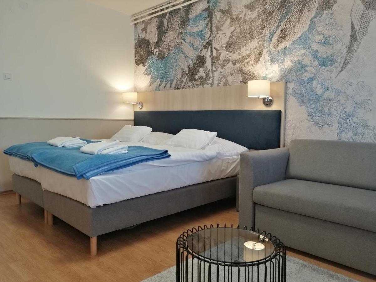 Hoforras Hotel Gyula Zewnętrze zdjęcie